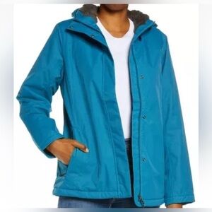 L.L. Bean Women's‎ Winter Warmer Jacket Blue Size Medium Petite Royal Blue